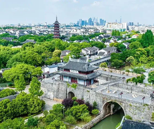 万达生活方式酒店三月新店演绎在地文化新表达