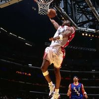 耐克复刻球鞋是情怀传承还是商业套路？3000+用户观点大碰撞