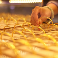 深圳黄金门店回收量下滑，转向主推“以旧换新”应对金价波动与利润压缩