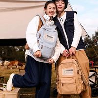 通勤双肩包别只看容量！材质质感与背负系统才是体面与实用兼得的关键