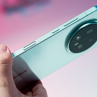 荣耀Magic8的AI键该开放自定义吗？1000+用户观点大碰撞