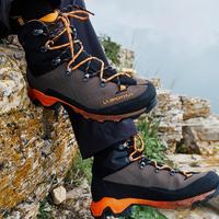 别只看防水！选登山鞋，抓地力与支撑性才是安全穿越的关键