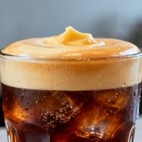 瑞幸小黄油美式隐藏喝法值得尝试吗？172kcal爆米花风味引热议