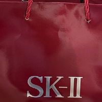 女神节限定浪漫｜SK-II红运小熊礼盒，把宠爱与萌趣一起打包