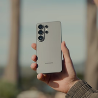 7天卖出135万，三星新旗舰太火了，2K屏+2亿像素，国内跌价1300元