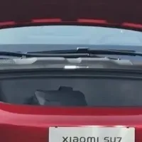 26 款 SU7 巨大的电动前备箱曝光