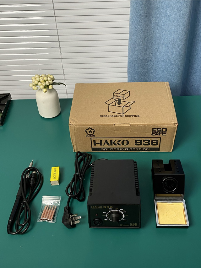 又买道具了，58元包邮936恒温焊台电烙铁开箱