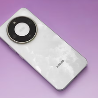 荣耀X70登顶中国智能机周销榜，千元机首超iPhone 16 Pro