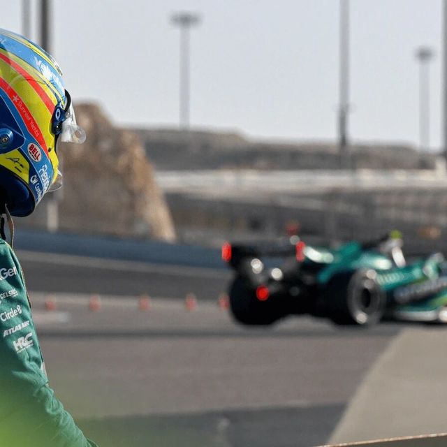 2026 F1揭幕战：拉塞尔杆位夺冠，梅赛德斯强势回归三强格局初现