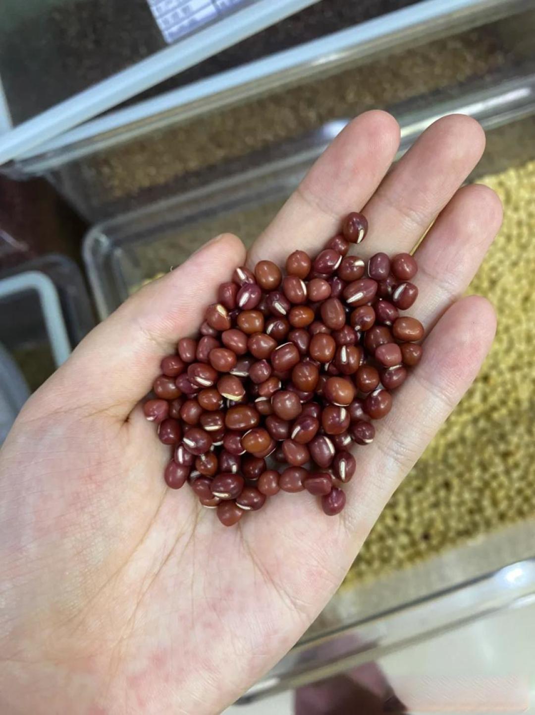 保质期过了还能吃?“安全食用期”听着美好,但谁来为它担责?
