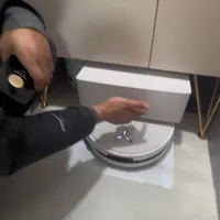 科沃斯T90 Pro安装完成啦！师傅会教如何做日常养护。现在看着这台机器扫拖，觉得他好聪明，做每一步会和你汇报，还让你不要担心。连机器人都提供情绪价值了！#智能改变生活