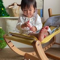 可调节成长椅并非万能，但脚踏+坐高双调设计对自主进食稳定性影响显著