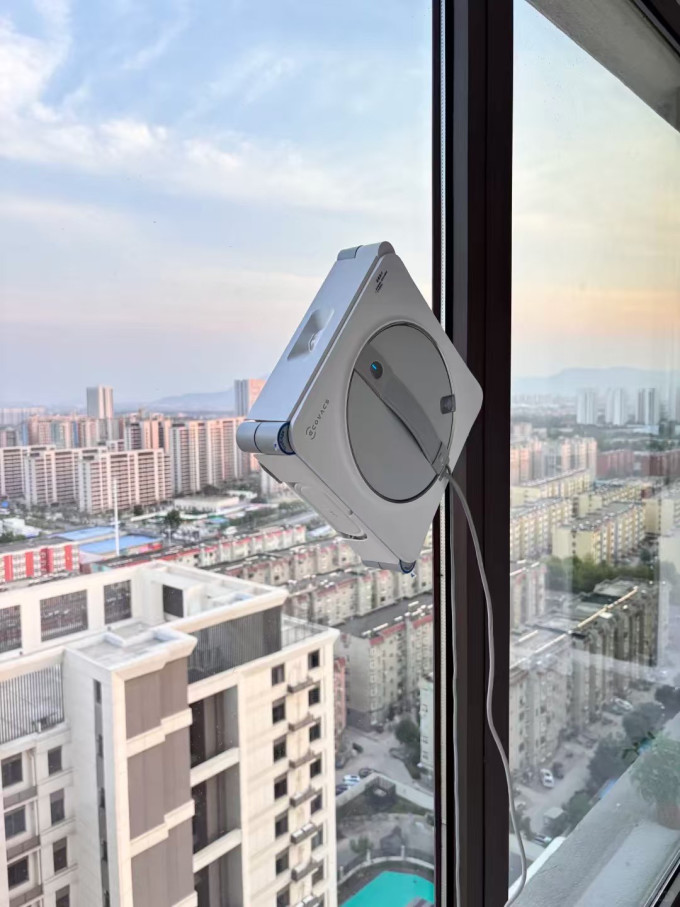 科沃斯擦窗机器人