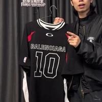 #巴黎世家 26年篮球系列到底该怎么区分高低版本呢？
#balenciaga #balenciaga巴黎世家 #男生穿搭