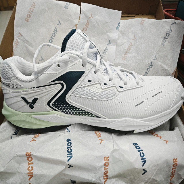 Victor胜利羽毛球鞋，咱也是穿了26年全英赛冠军队赞助商的品牌了