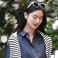 中年女人衣服买精不买杂，这5个国产品牌，不输香奈儿等时尚大牌