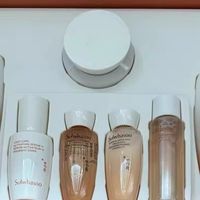 她收到的不仅仅是护肤品