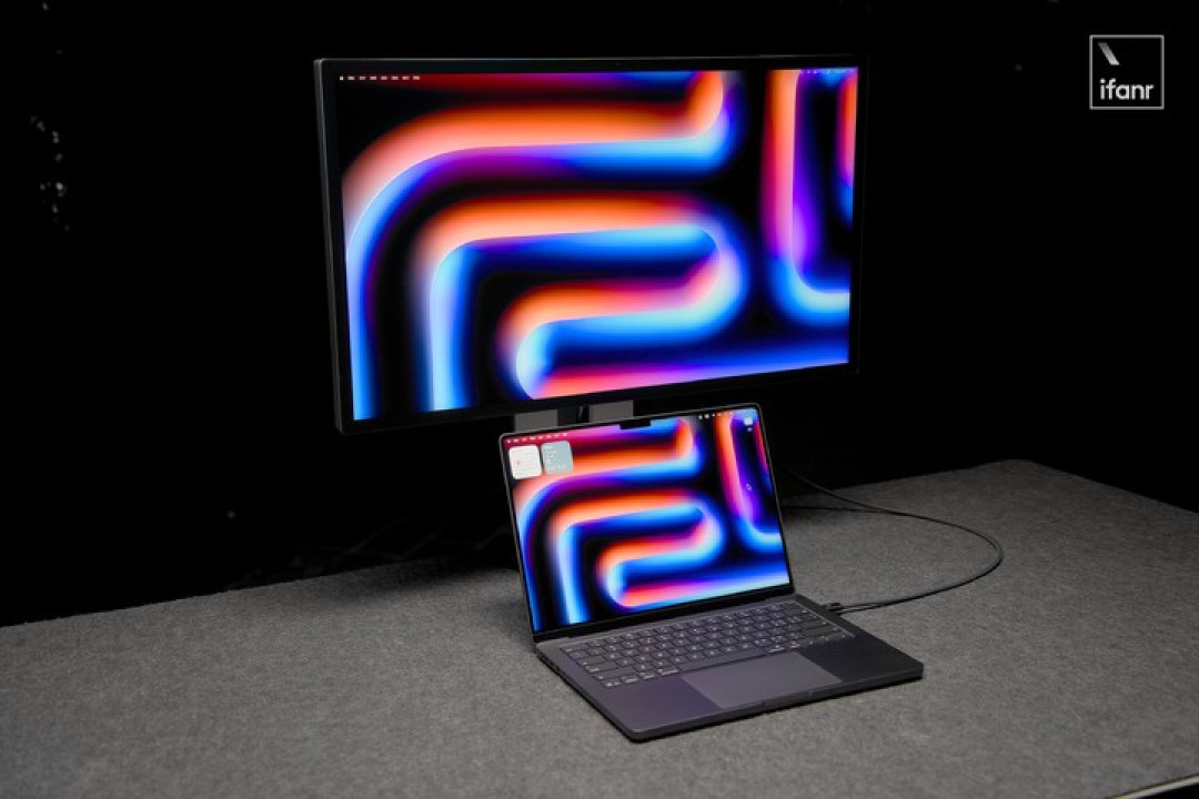 实测 5 万元的苹果 AIPC,比我们想象的还要出色|M5 Max MacBook Pro 评测