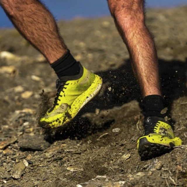 为什么都说始祖鸟除了鞋子都能买？“鸟鞋”为何没能像“鸟衣”那样封神？