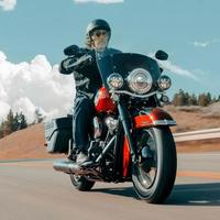 最高降7万 哈雷2026新款官降，美式巡航大佬入乡随俗“低头求生”