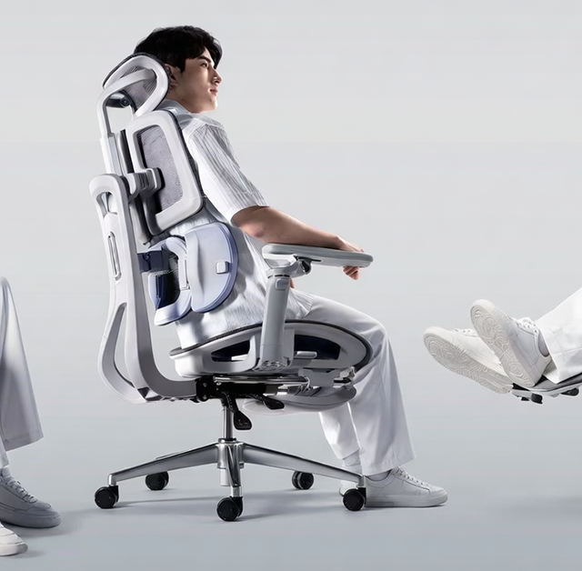 一把椅子坐一天？2026人体工学椅真实横评：这8款经得起久坐考验