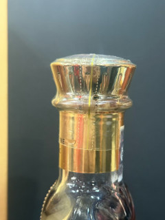 很少见的人头马XO施华洛世奇水晶钻限量版