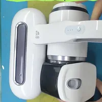 小狗锂电源除螨仪故障咋回事？拆解看内部，答案全在这！ 小狗锂电源除螨仪故障，开机无反应充电时异常指示灯闪烁，想要查看内部故障。一起看下具体拆解步骤，以及内部具体结构。#技术分享 #锂电池 #小狗除螨仪拆解#小狗除螨仪故障#小狗除螨仪不开机