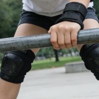 轮滑追风：从扶墙到站起，我终于学会勇敢