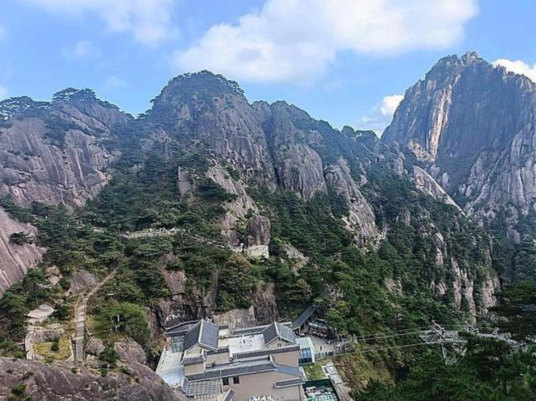 泰山游客远超黄山,别只说因为好爬,这三点才是关键