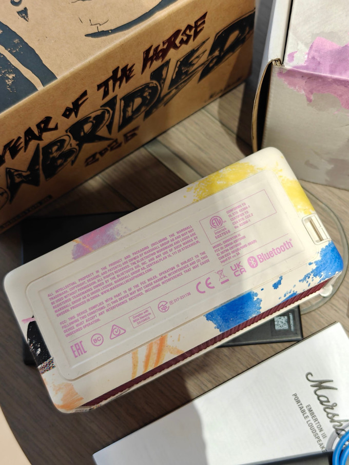 马歇尔蓝牙音箱
