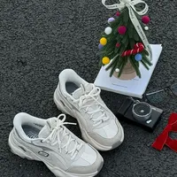 斯凯奇熊猫鞋5代值不值400元？宽脚高足弓通勤党闭眼入，但运动党慎选