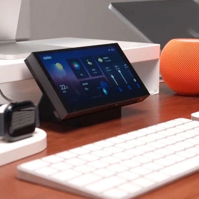 没有等到 HomePad，Aqara 把上屏的 Siri 带进整个家