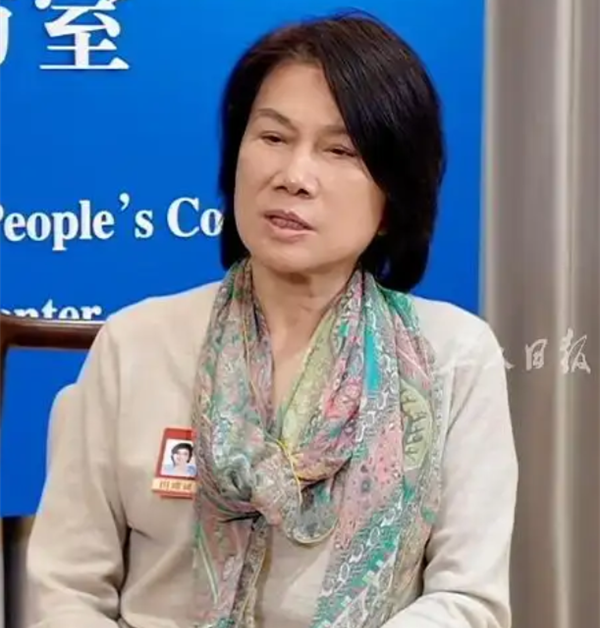 董明珠再谈网络谣言：我是首当其冲的受害者 造谣的人迟早要受到惩罚