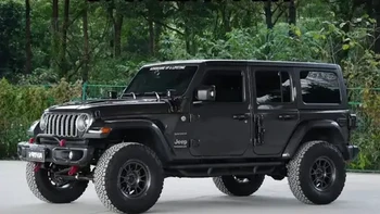 7万爆改牧马人能帅到啥样？ Mopar 2寸升高、百路驰315胎、KMC轮毂，德纳4.56速比+FOX转减，FURY照明件+毒蛙尾门合叶
整车高度1米9，下地库无压力，通勤穿越全能
#牧马人 #硬派越野 #jeep #牧马人改装 #吉普