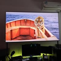 别只看亮度！白天能用的投影仪，关键在CVIA流明与抗光幕布的协同