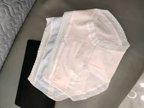 全棉蕾丝内裤，舒适每一天