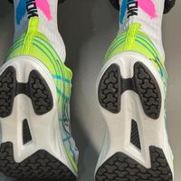 体测鞋≠竞速碳板鞋：爆发力与足弓发育的隐形博弈