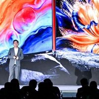 RGB-Mini LED电视天花板：海信玲珑4芯真彩背光破局不可能三角！