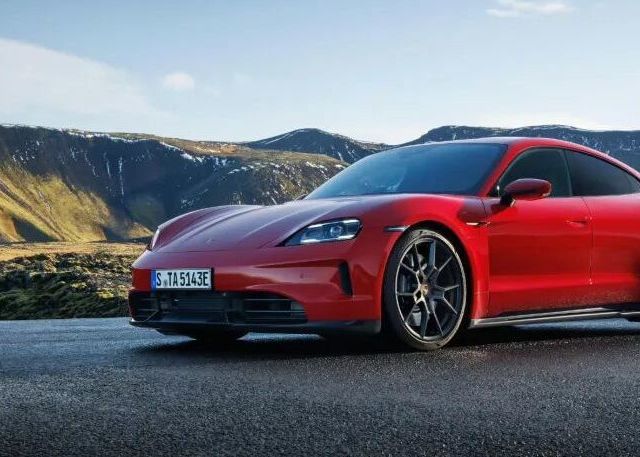 保时捷公布2025年营业利润，暴跌93%，要过“苦日子”了？