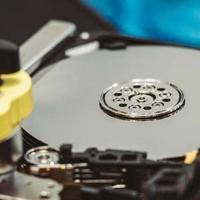 希捷银河Exos硬盘测试，运行稳定，能支撑大容量数据的读写与传输