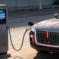 中国一汽全固态电池装车后，充电速度能提升多少？