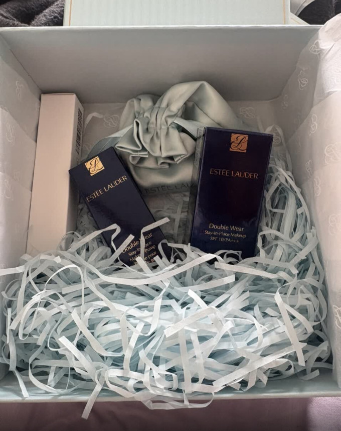 雅诗兰黛粉底液