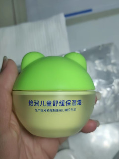 春季养娃必备！青蛙王子倍润保湿霜让我和娃的皮肤一起“喝饱水”