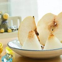 产妇月子餐食谱大全：3阶段科学搭配，营养又助恢复