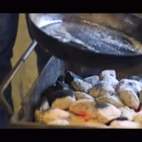 为啥中国餐食未能发明像刺身、3分熟牛排、寿喜生蛋及蘸酱活章鱼这类新潮吃法？