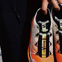 被誉为“流量天花板”，中产为什么非买一双萨洛蒙 XT-6 不可？