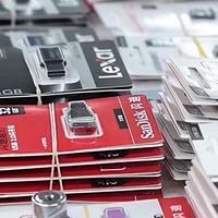 一张TF卡涨了3倍，相机存储卡比手机还贵，这到底啥情况？