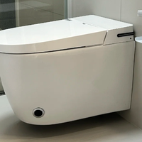 长条地漏排不快、智能镜柜藏电费、壁挂马桶埋隐患：网红卫生间设计的实用真相