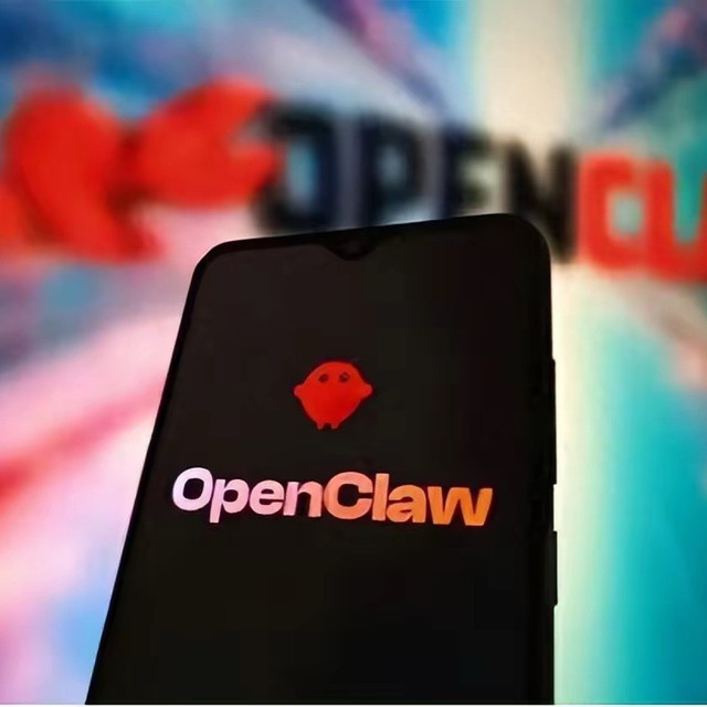 第一批“养虾人”已失眠！演员李诞自曝每天超过10小时“养龙虾”