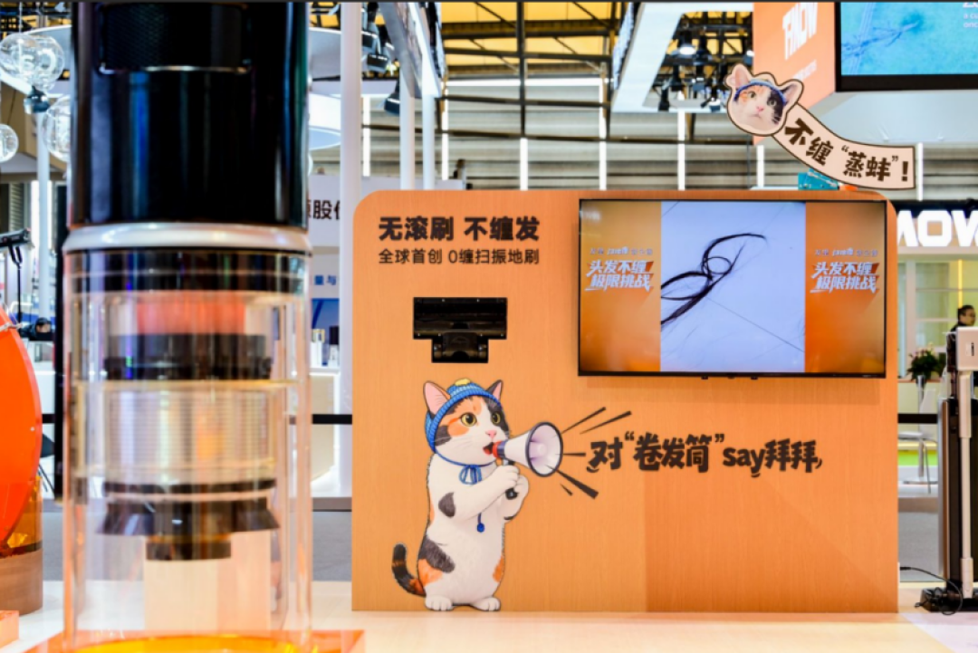 AWE2026:影视飓风Tim现身打卡!蒸蚌大开门猫咪官宣品牌代言~不靠概念靠实力!友望携两项艾普兰奖,重新定义实用清洁